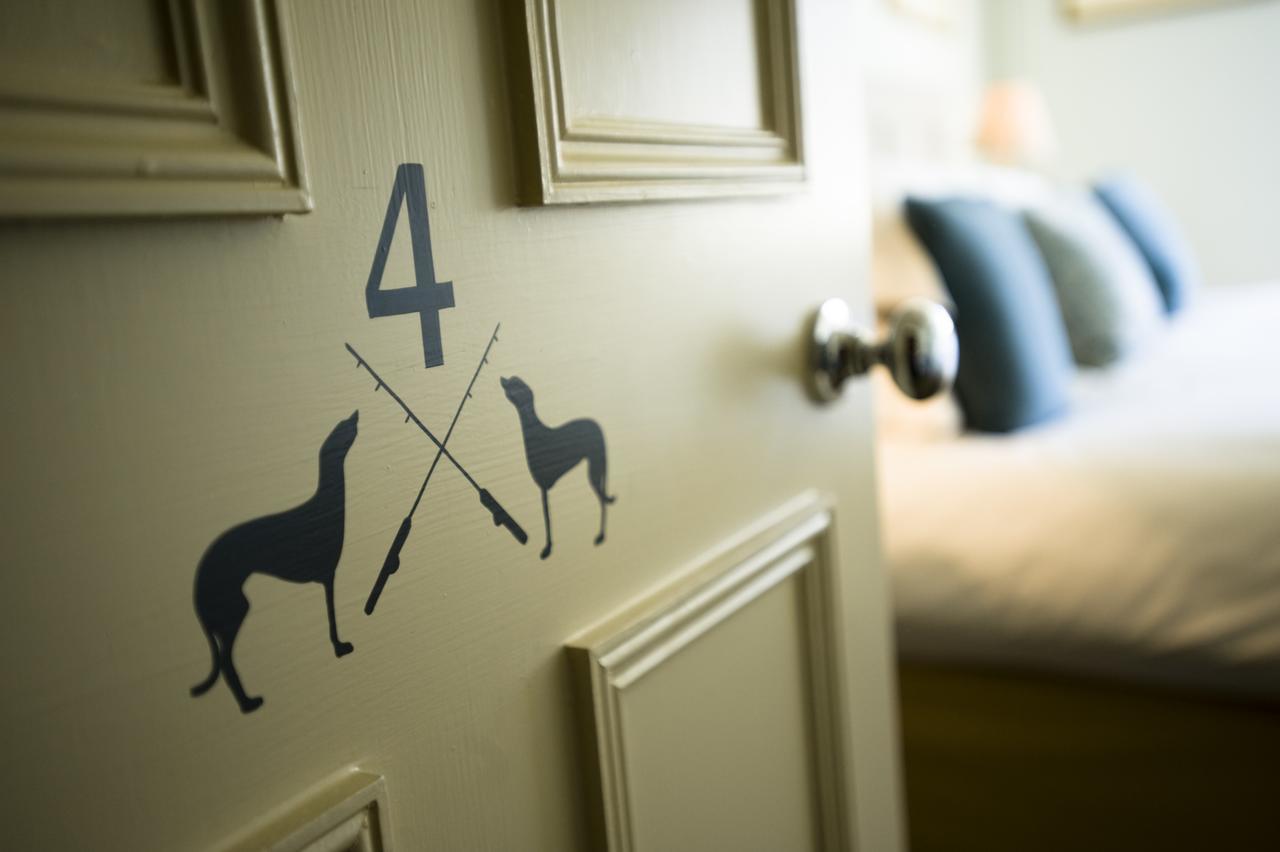 The Greyhound On The Test Hotel Stockbridge Kültér fotó